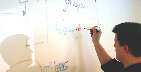 品牌戰(zhàn)略定位規(guī)劃怎么做？制定要注意什么？